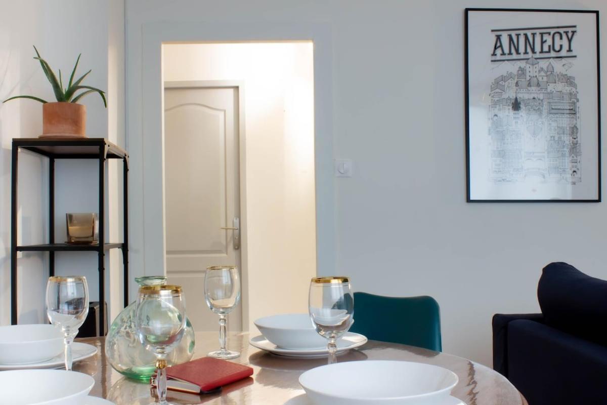 Saint Germain 2 Chambres Parking Annecy Bagian luar foto
